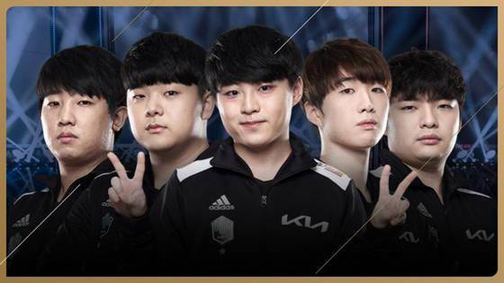 巧妙地绕过 巧妙地绕过