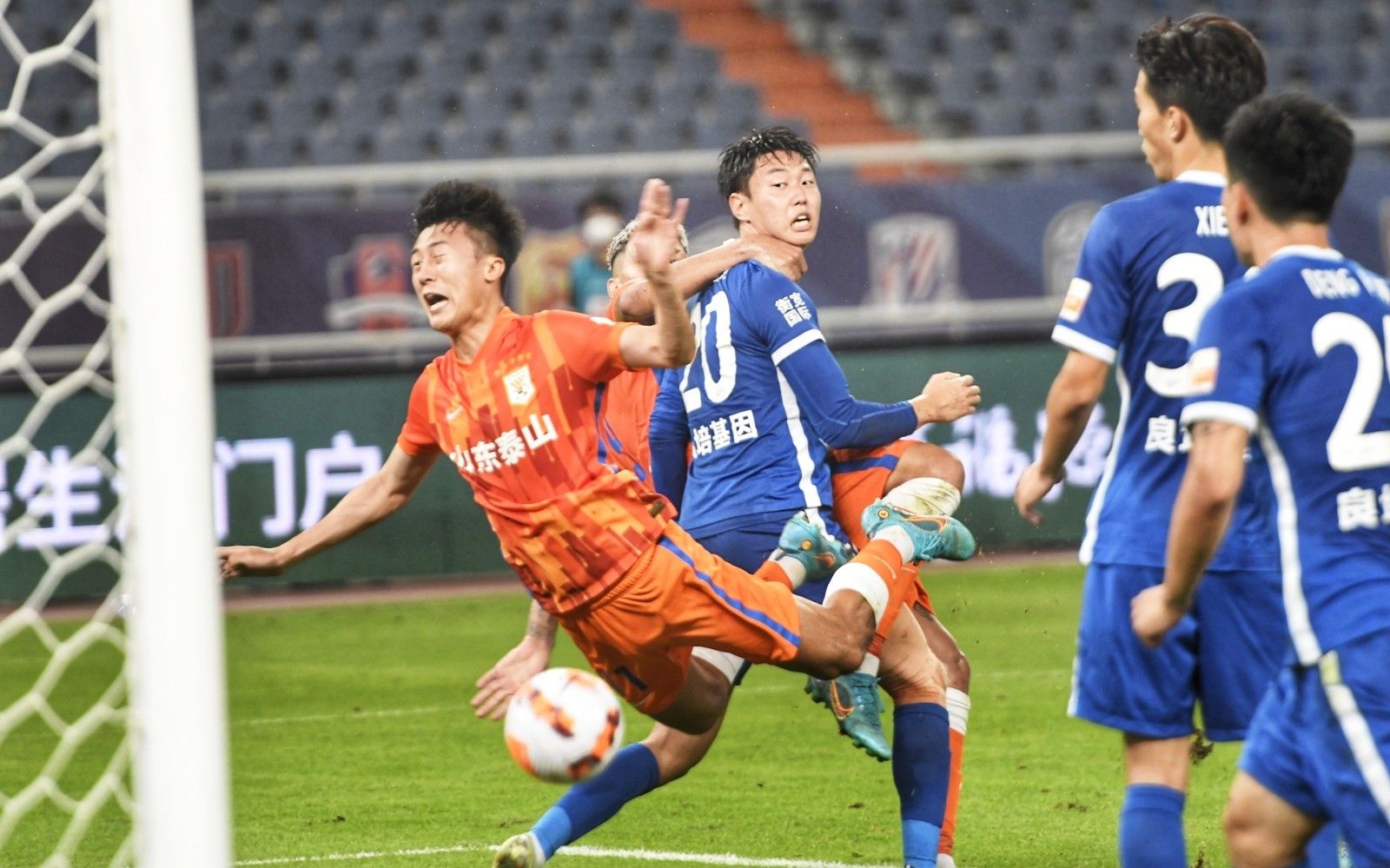 被尼克斯的 被尼克斯的